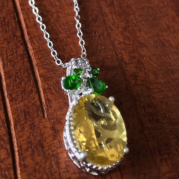 New!π Gemstone Pineapple Necklace - Picture 3 of 5